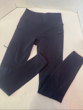 Avalanche Black High-Waist Pocketed Leggings